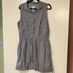 Chicos Zenergy Gray Sleeveless Zip-Up Dress